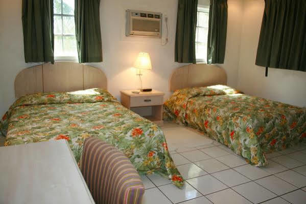 Nathan'S Lodge Kemps Bay Екстер'єр фото